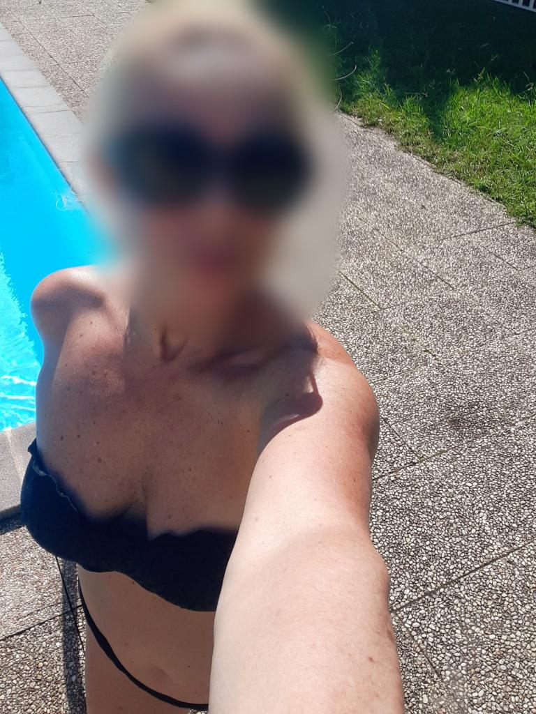 675327850: Chica busca chico en Lugo
