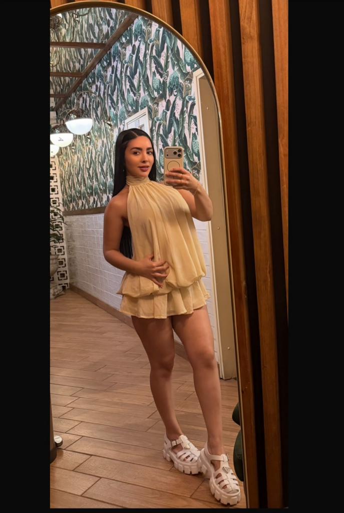 Chica busca chico en Alicante: Chica busca chico