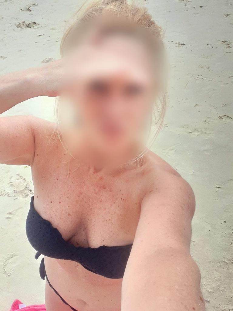 675327850: Chica busca chico en Lugo
