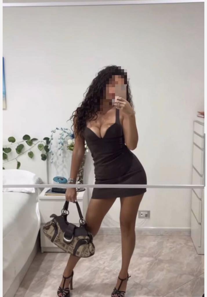 672000494: Chica busca chico en Málaga