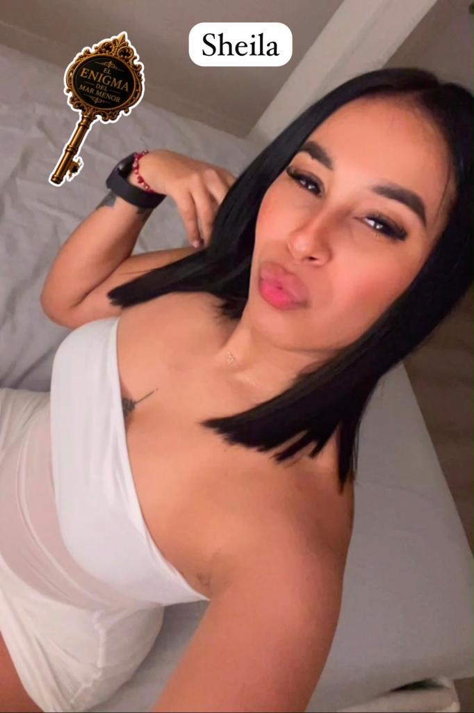 661519839: Chica busca chico en Murcia