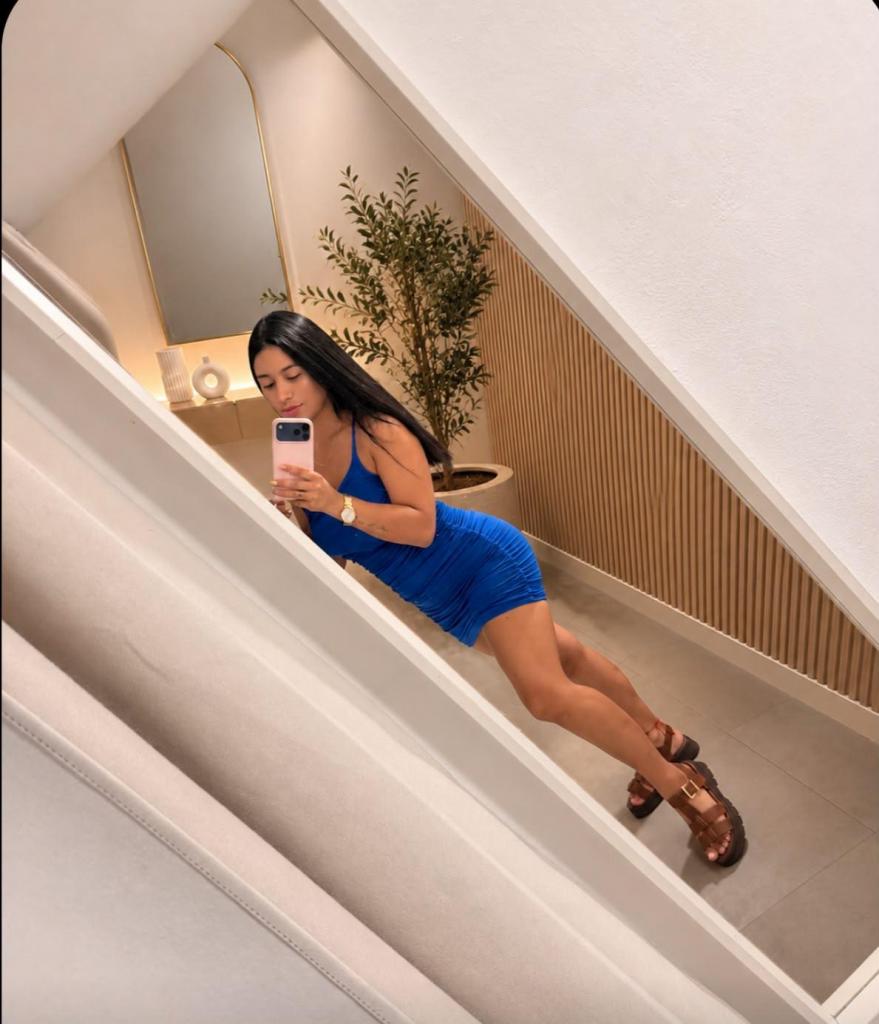 Chica busca chico en Tenerife: 
