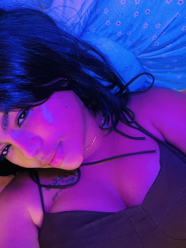 632268975: Chica busca chico en Córdoba