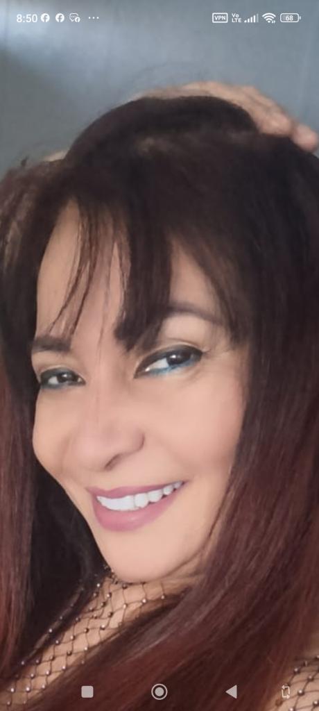 Chica busca chico en Almería: 