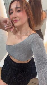 697359645: Chica busca chico en Barcelona