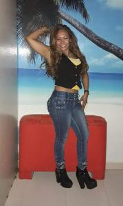 603275546: Chica busca chico en Murcia