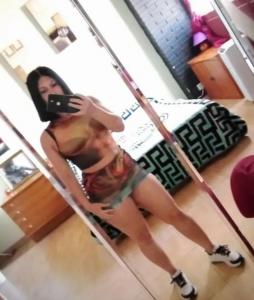 627239146: Chica busca chico en Murcia