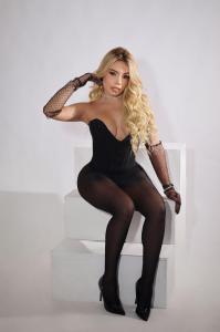 692225278: Chica busca chico en Málaga