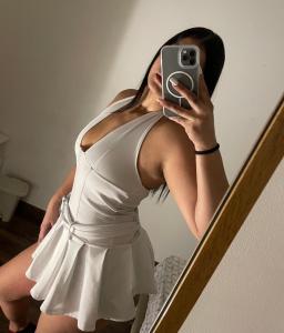613755852: Chica busca chico en Madrid