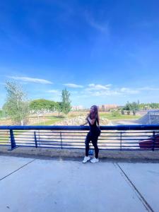 600497159: Chica busca chico en Sevilla