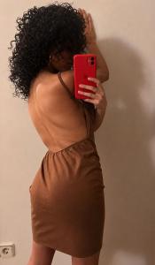 722400916: Chica busca chico en Madrid
