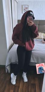 642417334: Chica busca chico en Sevilla