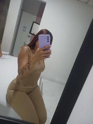 677452481: Chica busca chico en Zaragoza