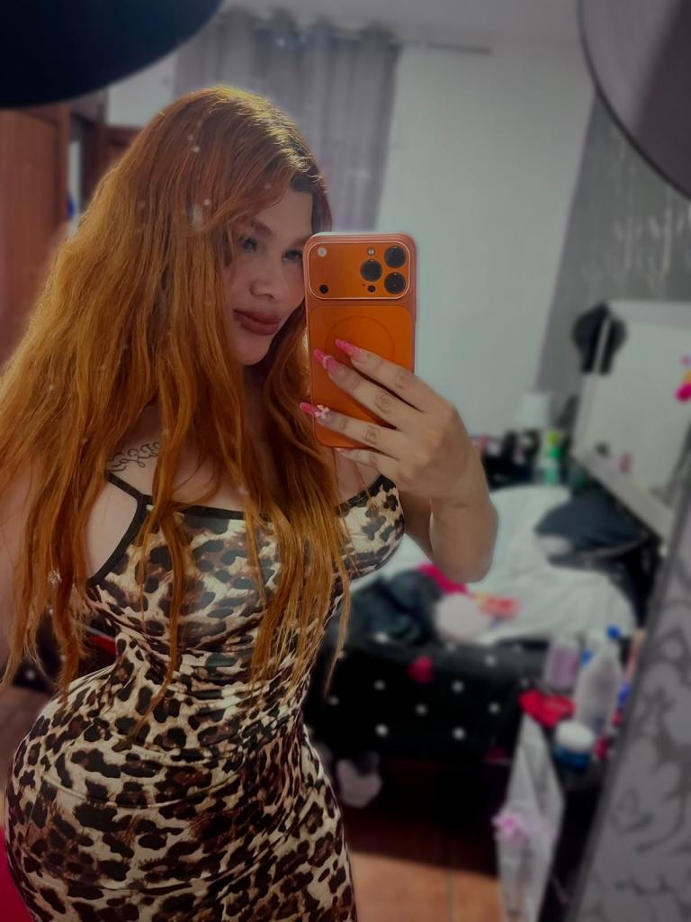 600497159: Chica busca chico en Sevilla