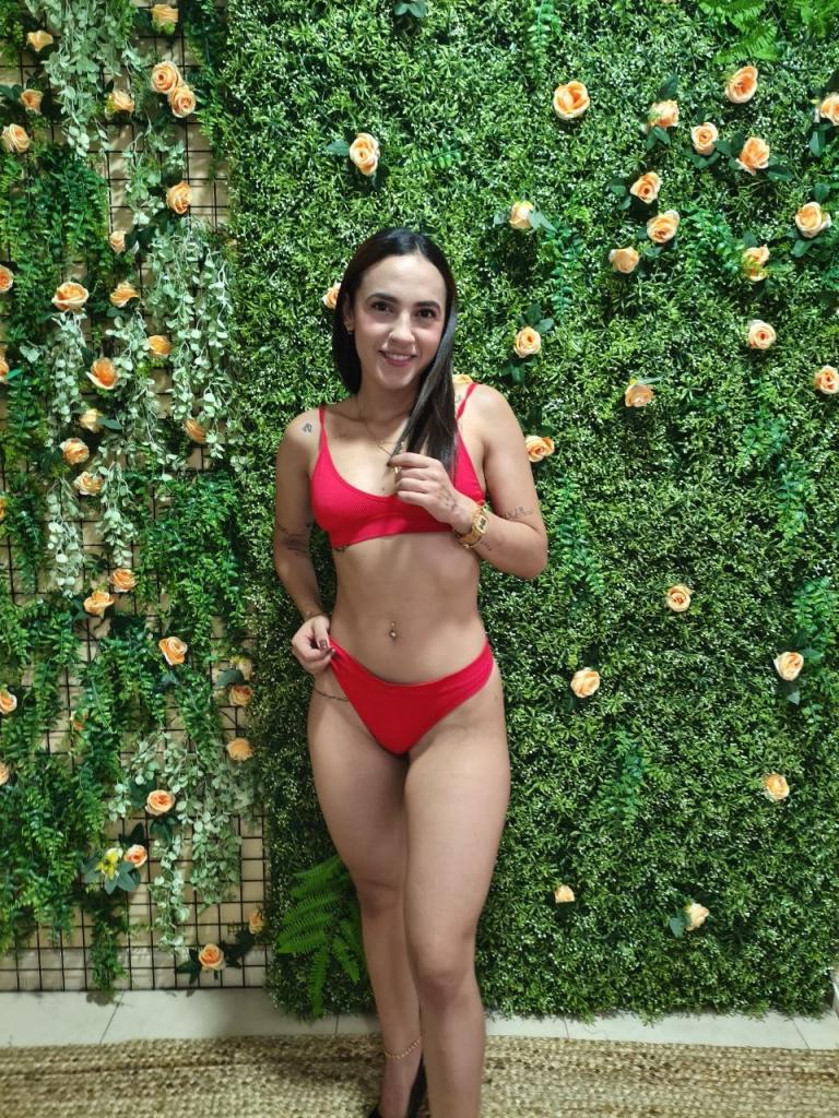 Chica busca chico en Madrid: Chica busca chico