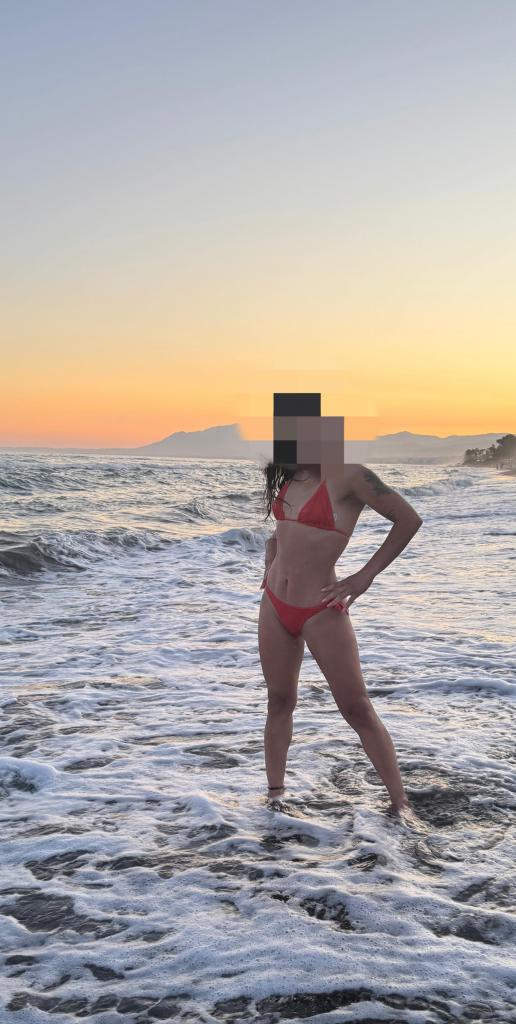 643014311: Chica busca chico en Málaga