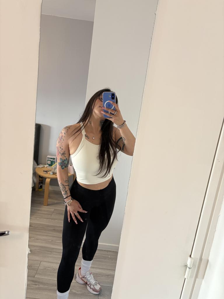 Chica busca chico en Barcelona: 