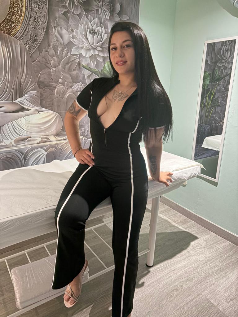 Chica busca chico en Barcelona: Chica busca chico