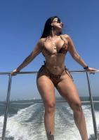 605087310: Chica busca chico en Málaga