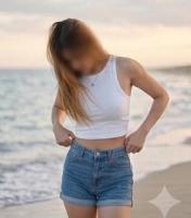 647163074: Chica busca chico en Málaga