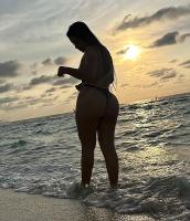 614886306: Chica busca chico en Alicante