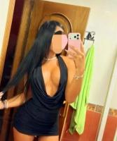 657951763: Chica busca chico en Sevilla
