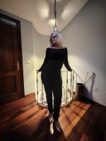 698975802: Chica busca chico en Orense