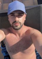 613948855: Chico busca chica en Zaragoza