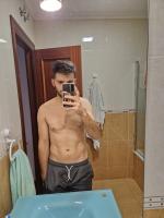 606674364: Chico busca chica en Cantabria