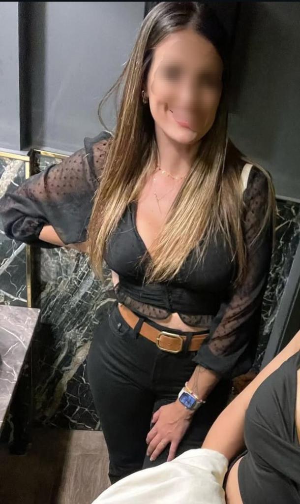 Chica busca chico en Sevilla: 