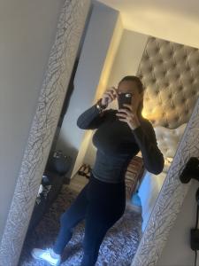 613962170: Chica busca chico en Madrid