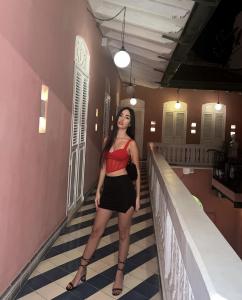 Chica busca chico en Cádiz: 