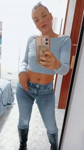 624880866: Chica busca chico en Madrid