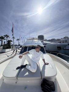 Chico busca chica en Mallorca: 