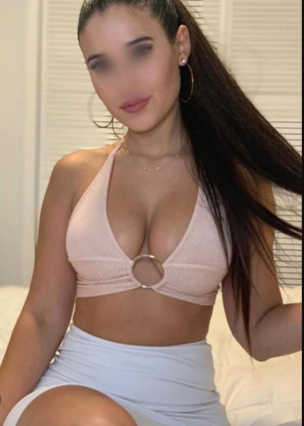 Chica busca chico en Badajoz: Chica busca chico