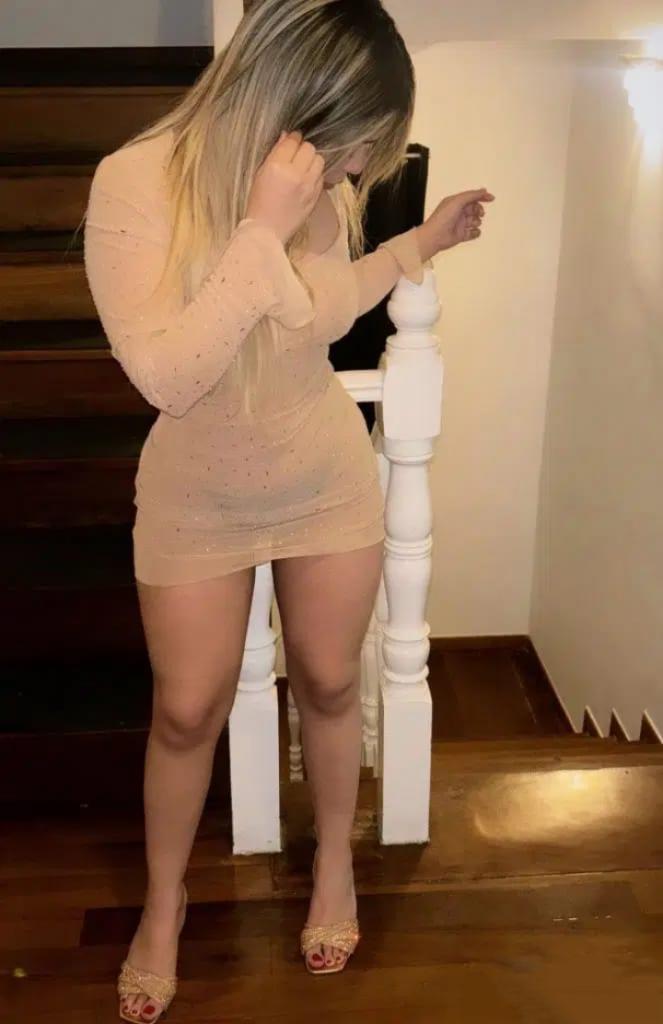 Chica busca chico en Cádiz: 