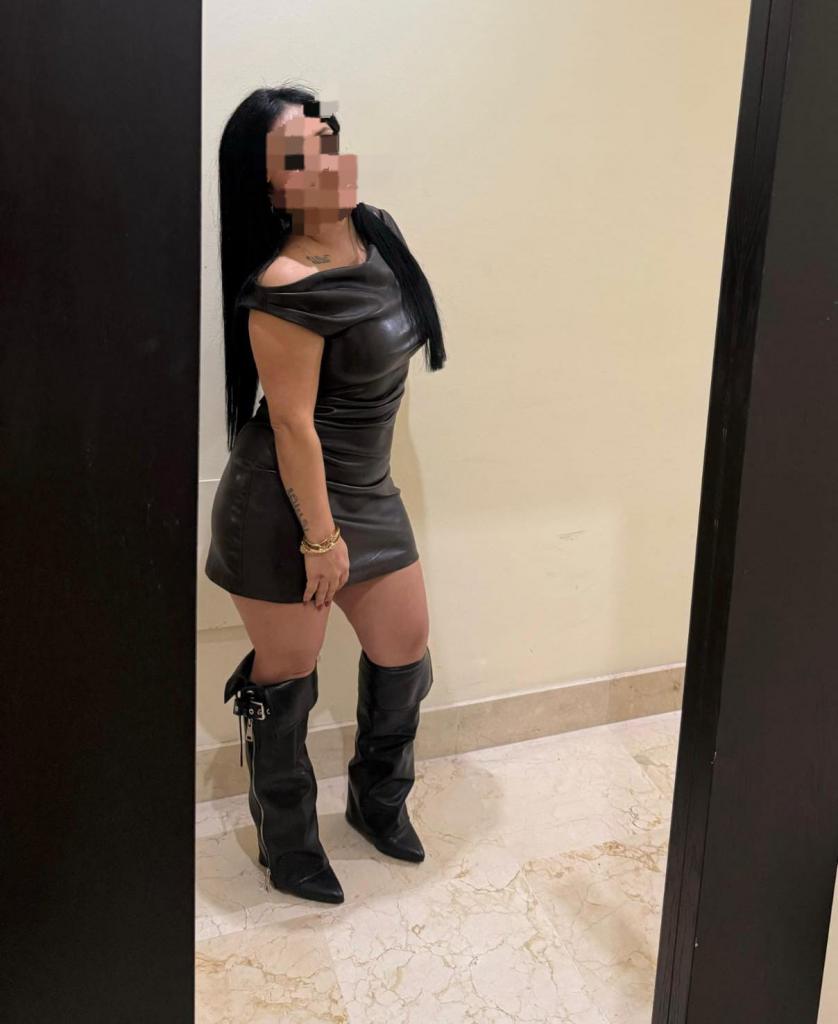 Chica busca chico en Cádiz: Chica busca chico