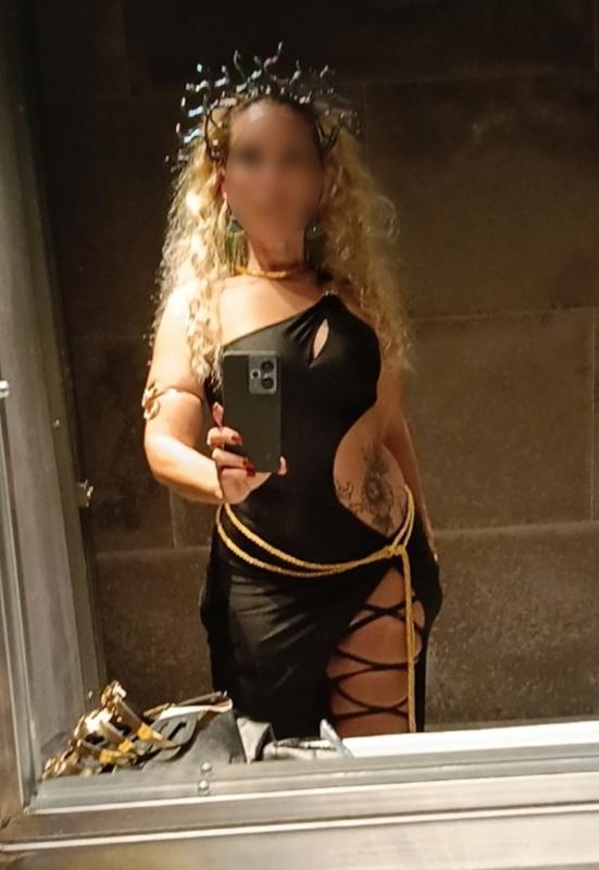 613457944: Chica busca chico en Cádiz