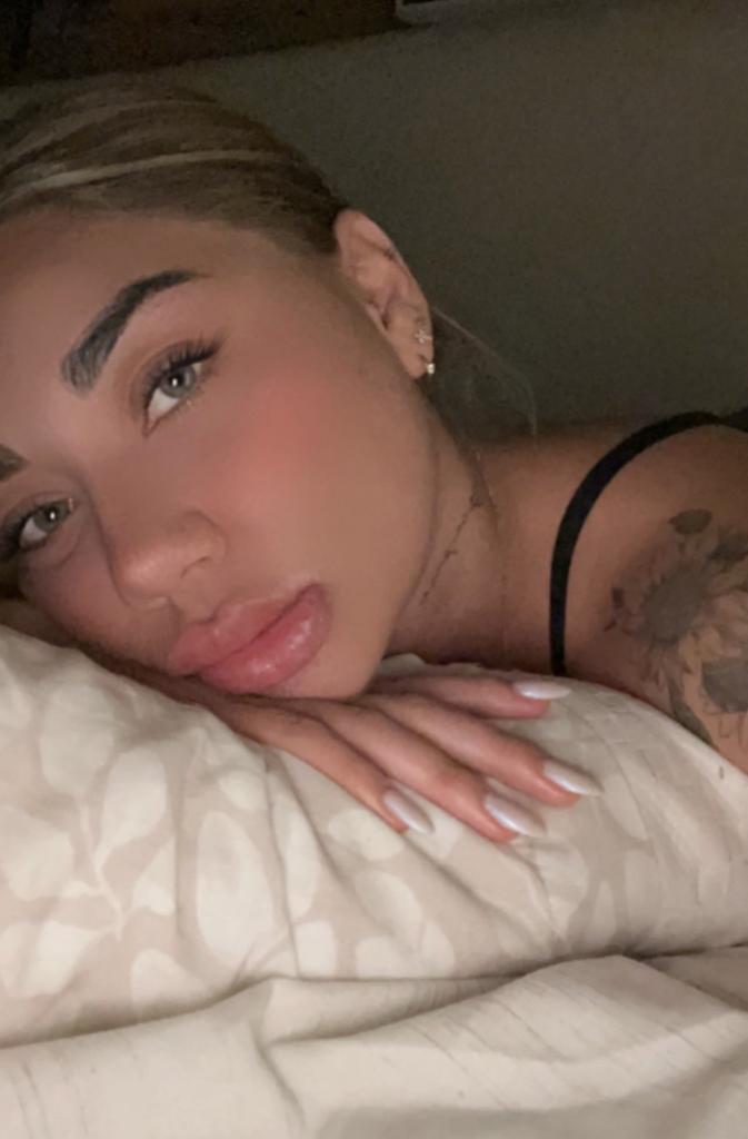 Chica busca chico en Barcelona: 