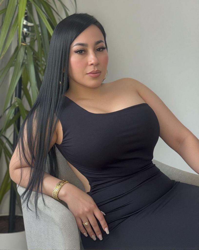 641525339: Chica busca chico en La Coruña