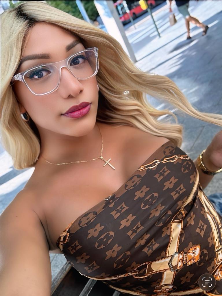 Transexual en Zaragoza: Transexuales y Travestis