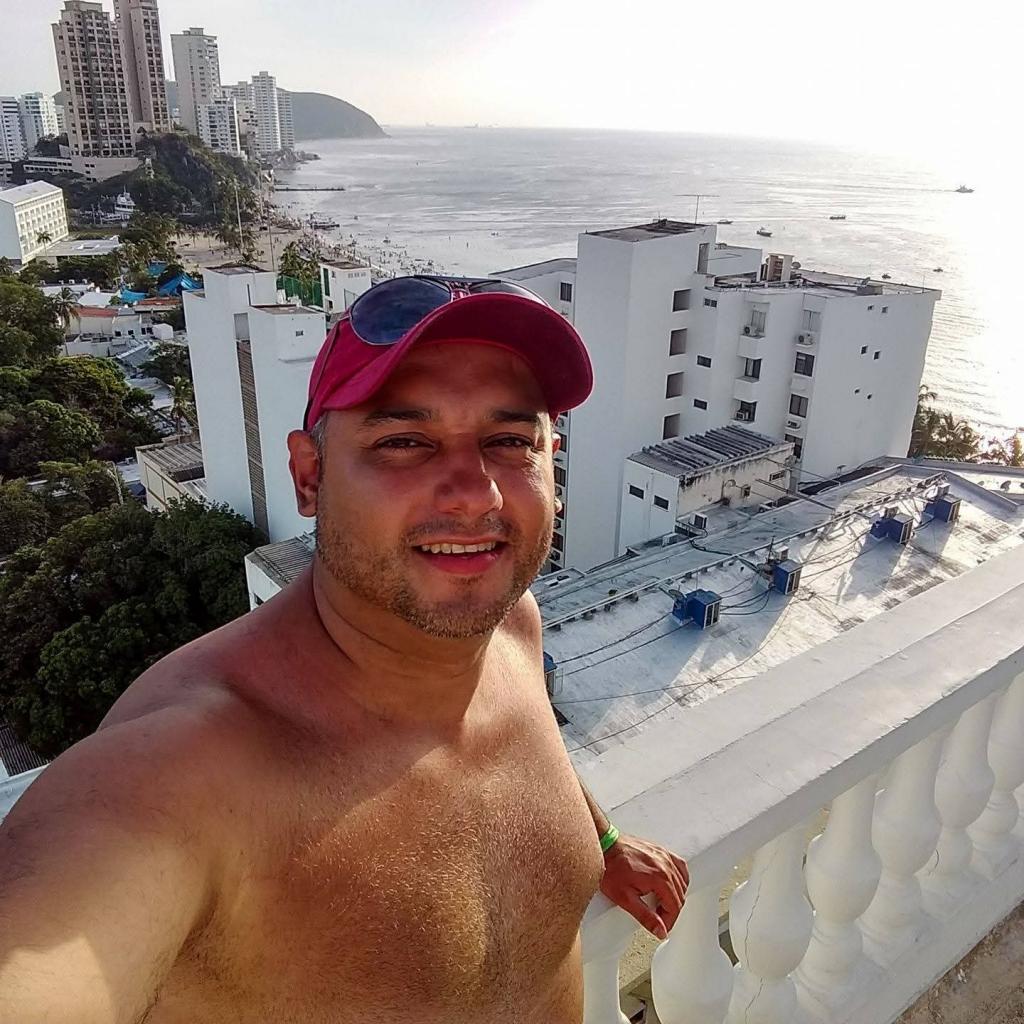 Chico busca chica en Murcia: 