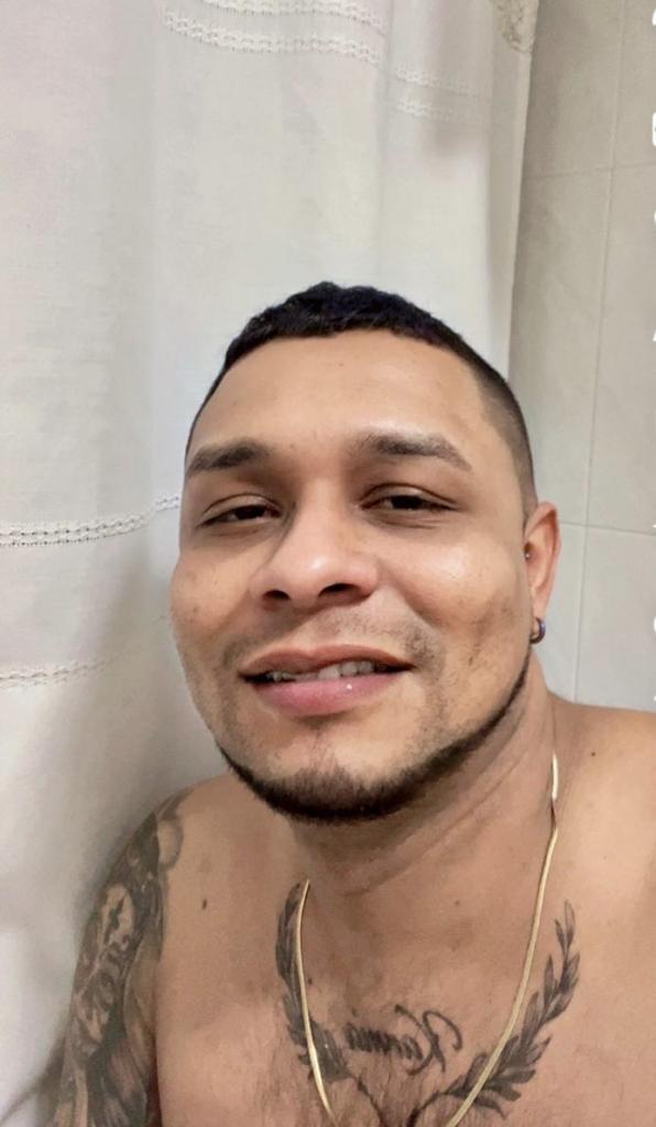 Chico busca chica en La Coruña: 