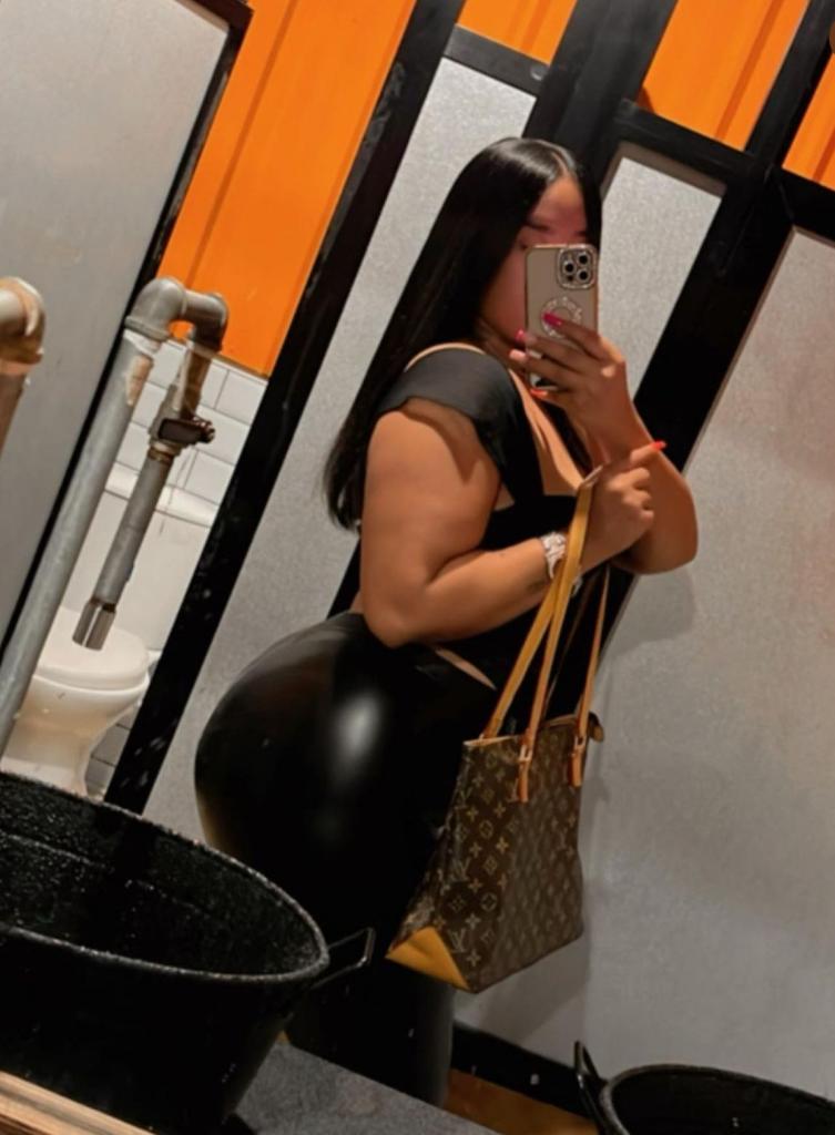 Chica busca chico en Orense: 