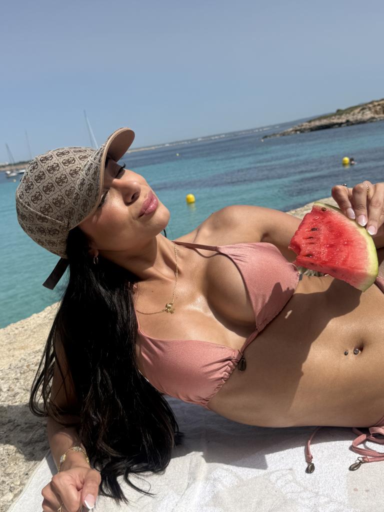 634934851: Chica busca chico en Mallorca