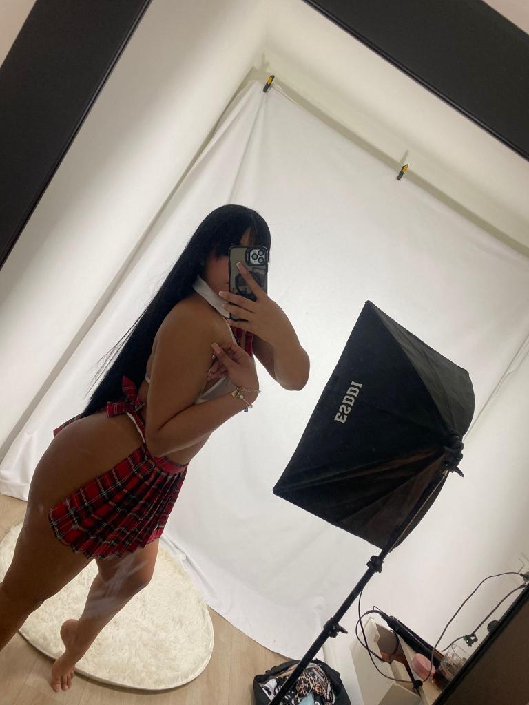 611340037: Chica busca chico en Madrid