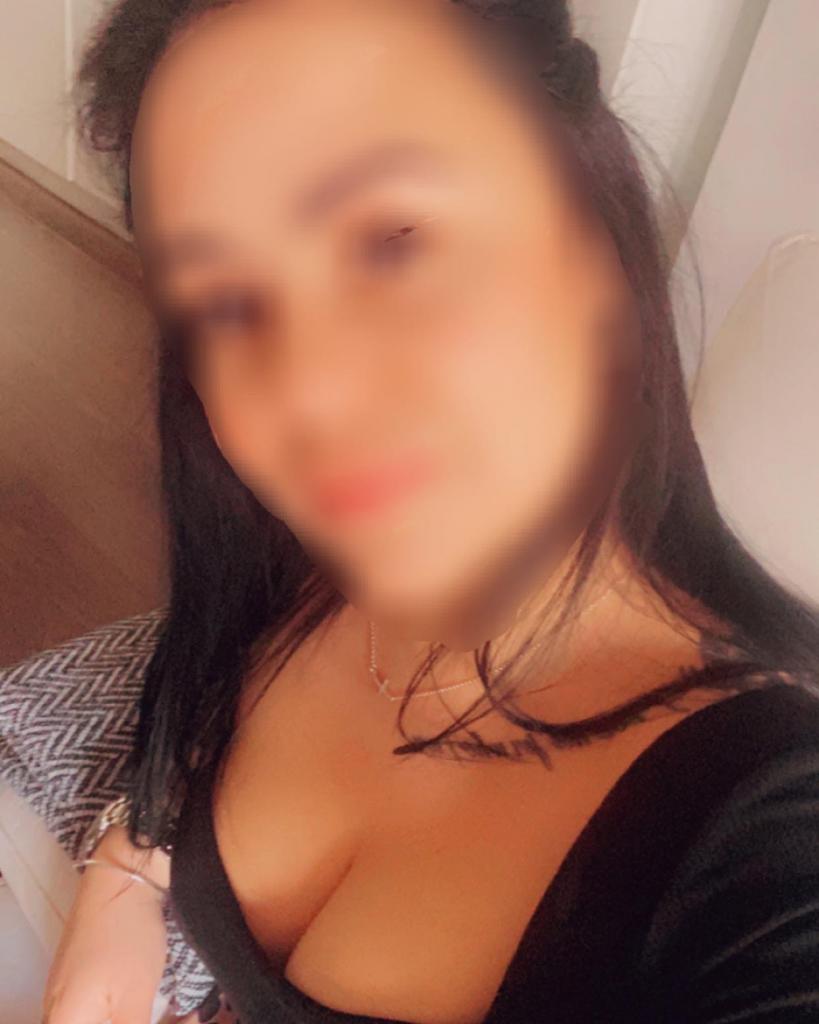 600255250: Chica busca chico en Madrid