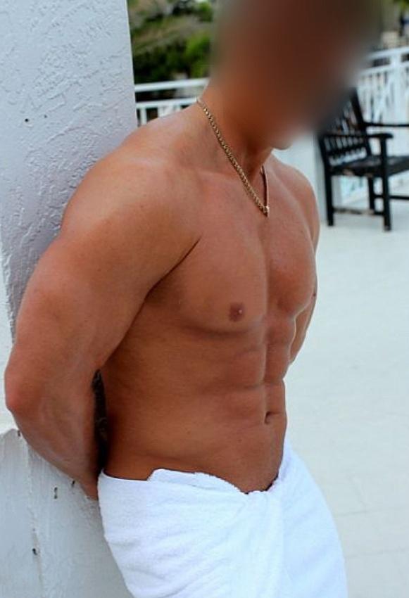 Chico busca chica en Málaga: 