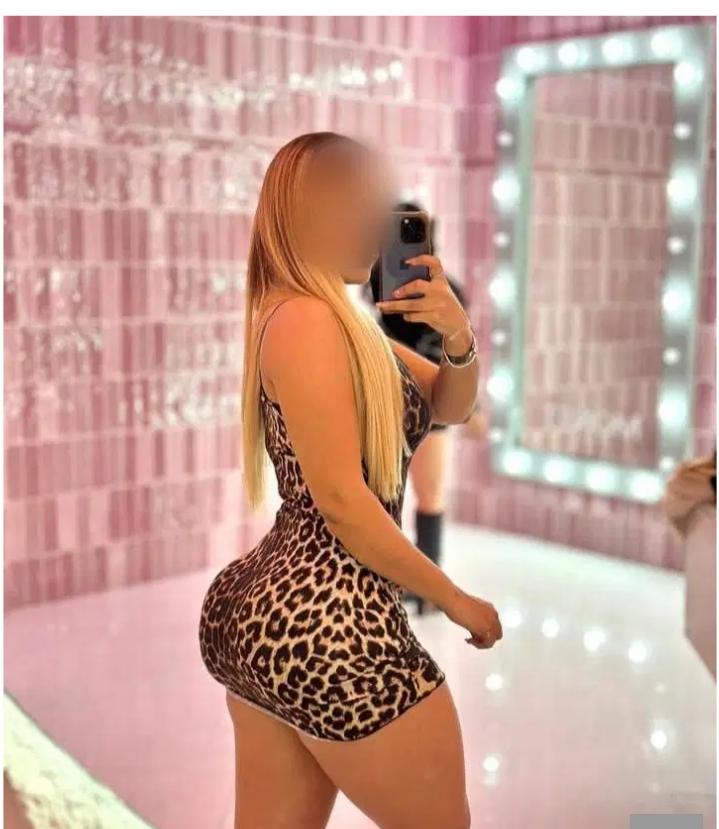 Chica busca chico en Almería: 