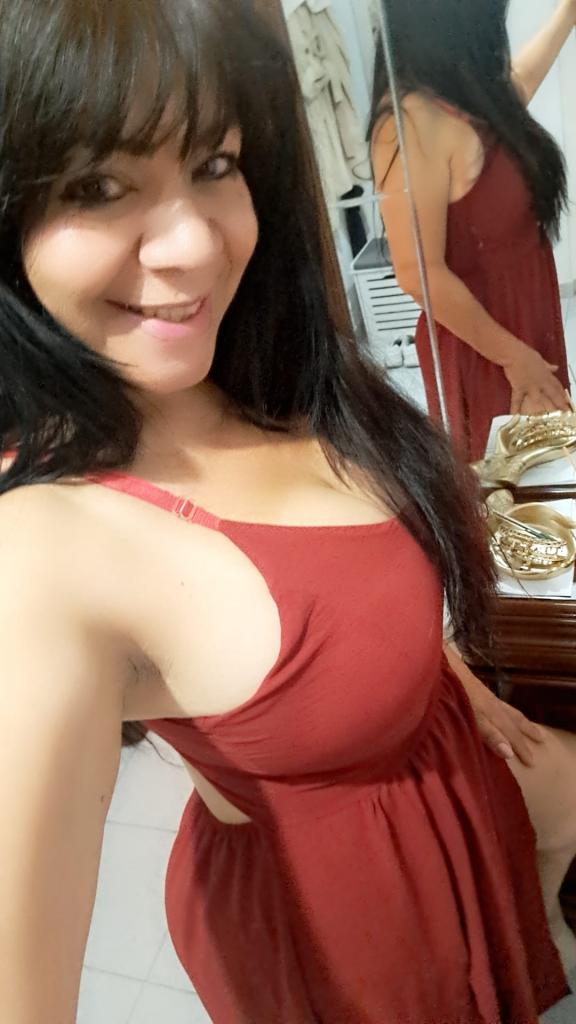 632116562: Chica busca chico en Orense